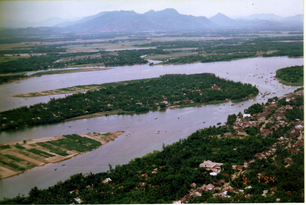 IMAGE0004