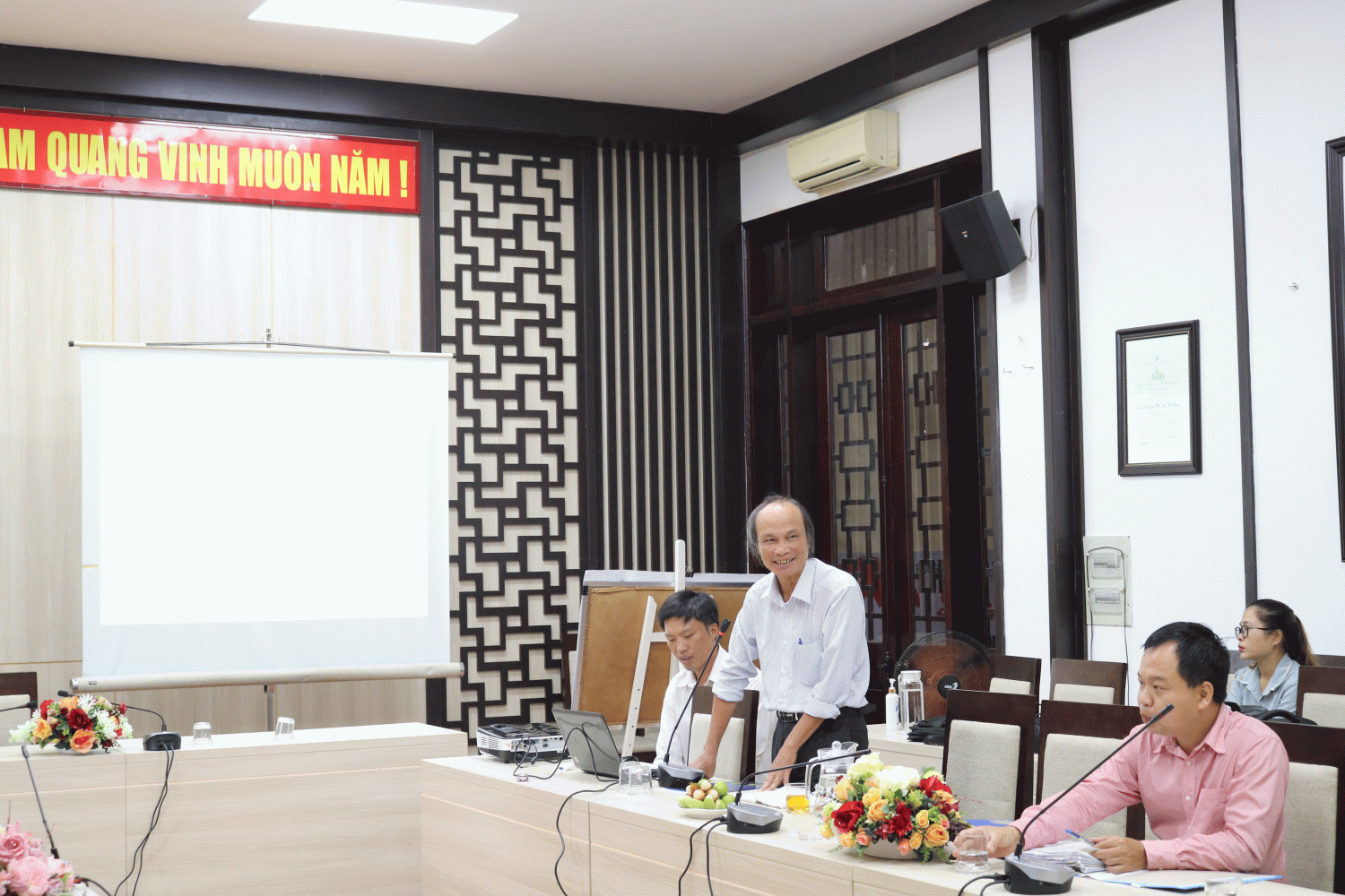 Tham van dinh Ong Voi 1